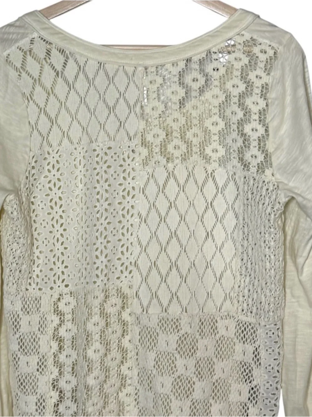 Free People Patchwork Crochet Lace Back Long Sleeve Top Size L Boho Ivory beach